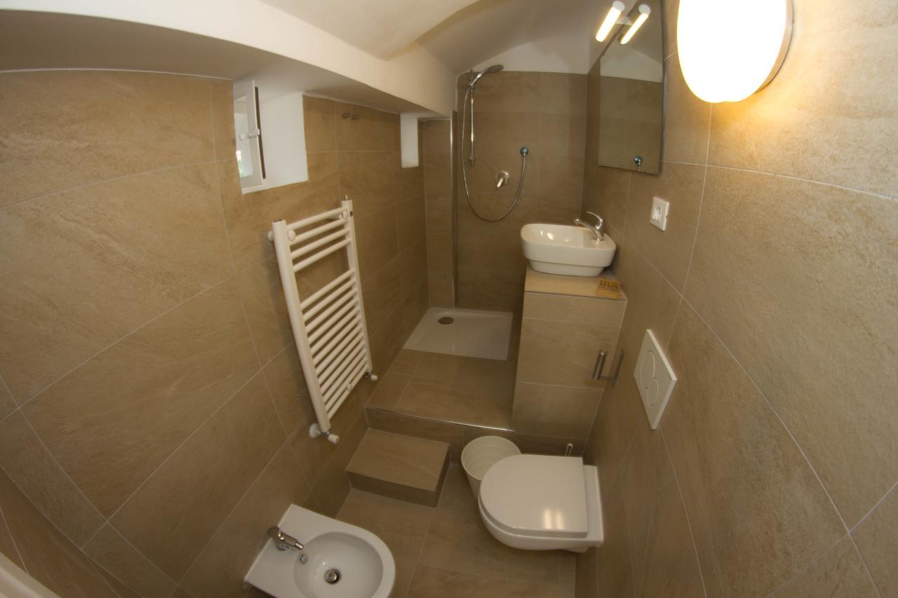 Residence Villa Ombrosa Spotorno Exteriér fotografie